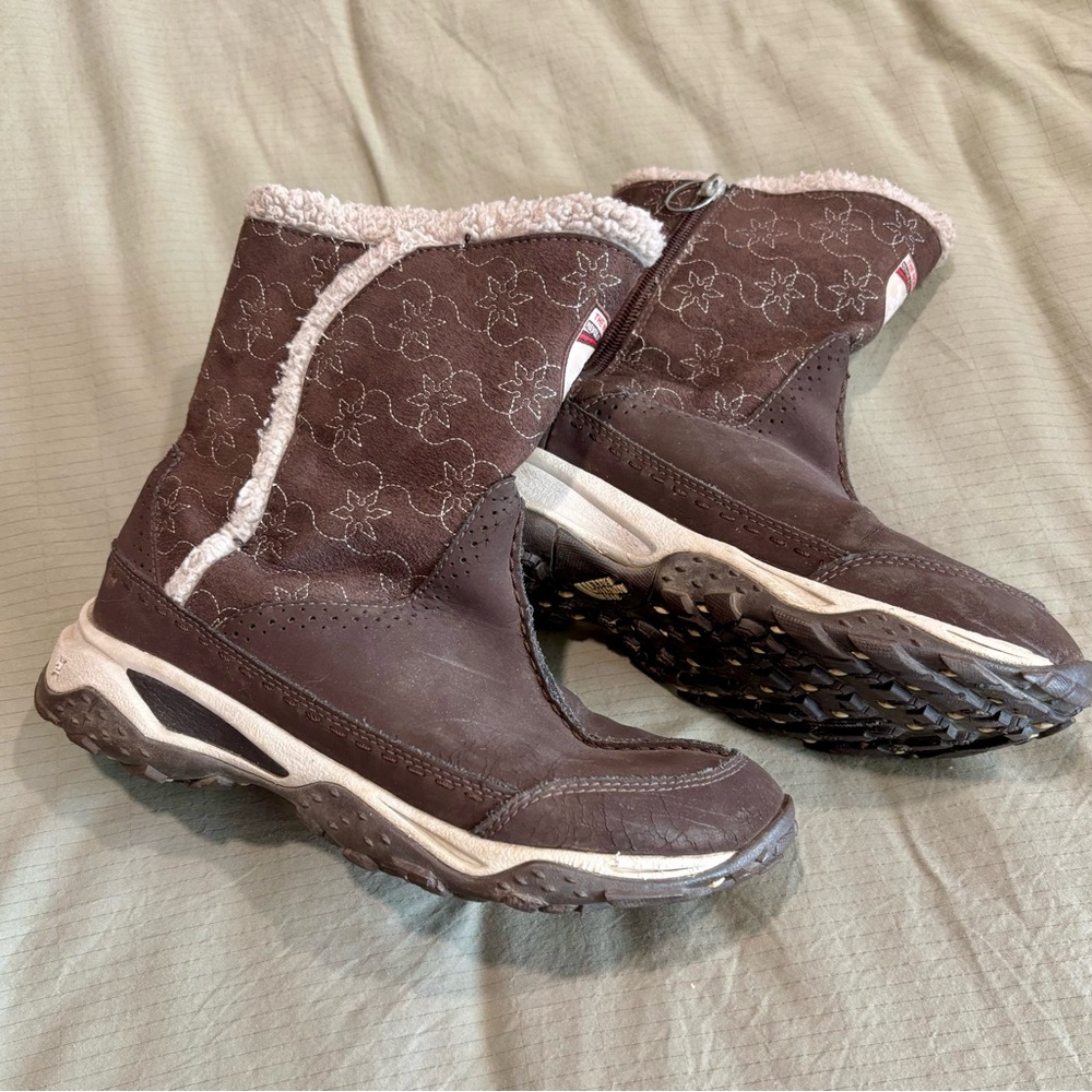 The North Face Brown Winter & Rain Boots with Fleece Lining